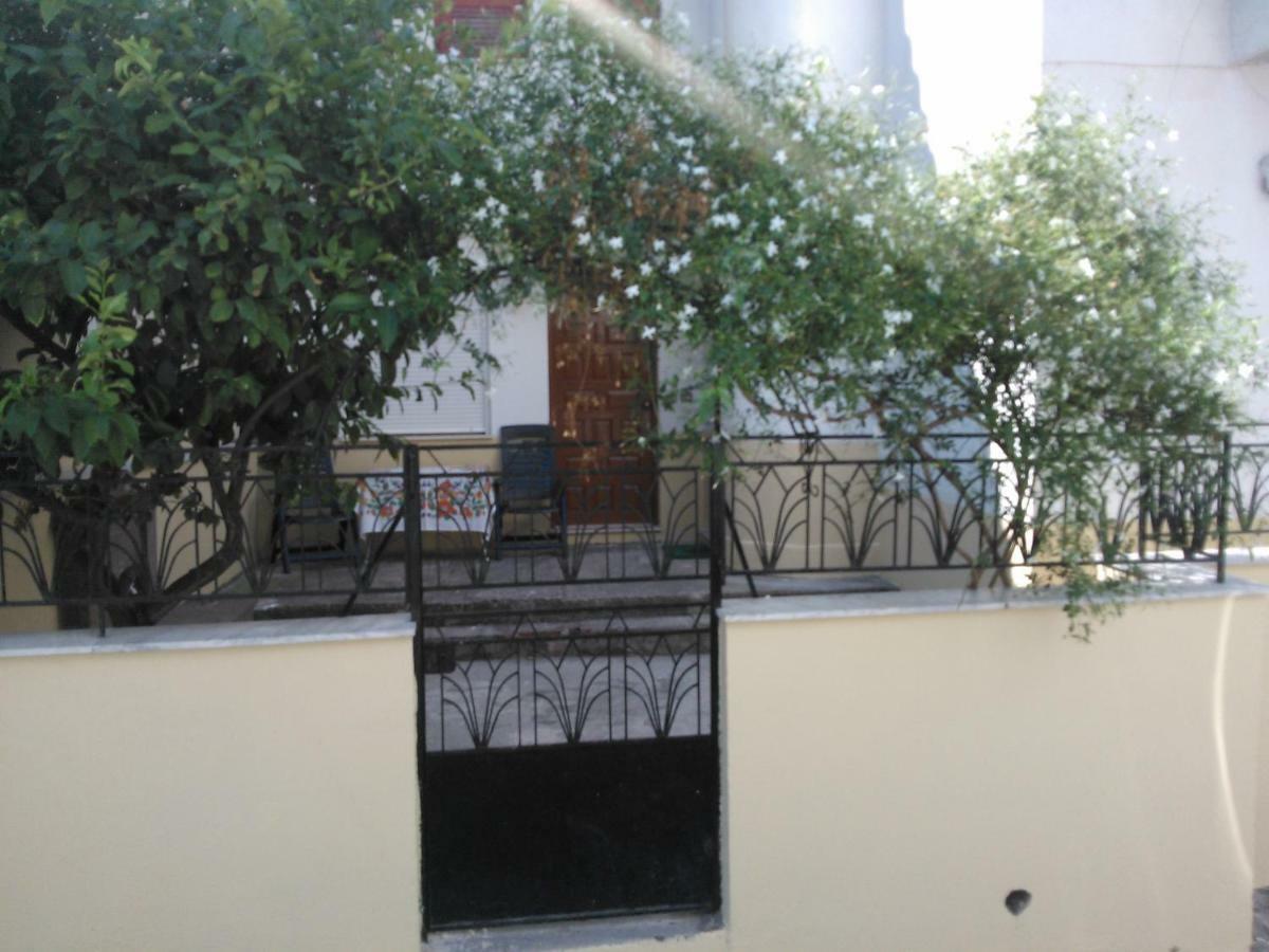 P & G Apartment Pamfylla 外观 照片